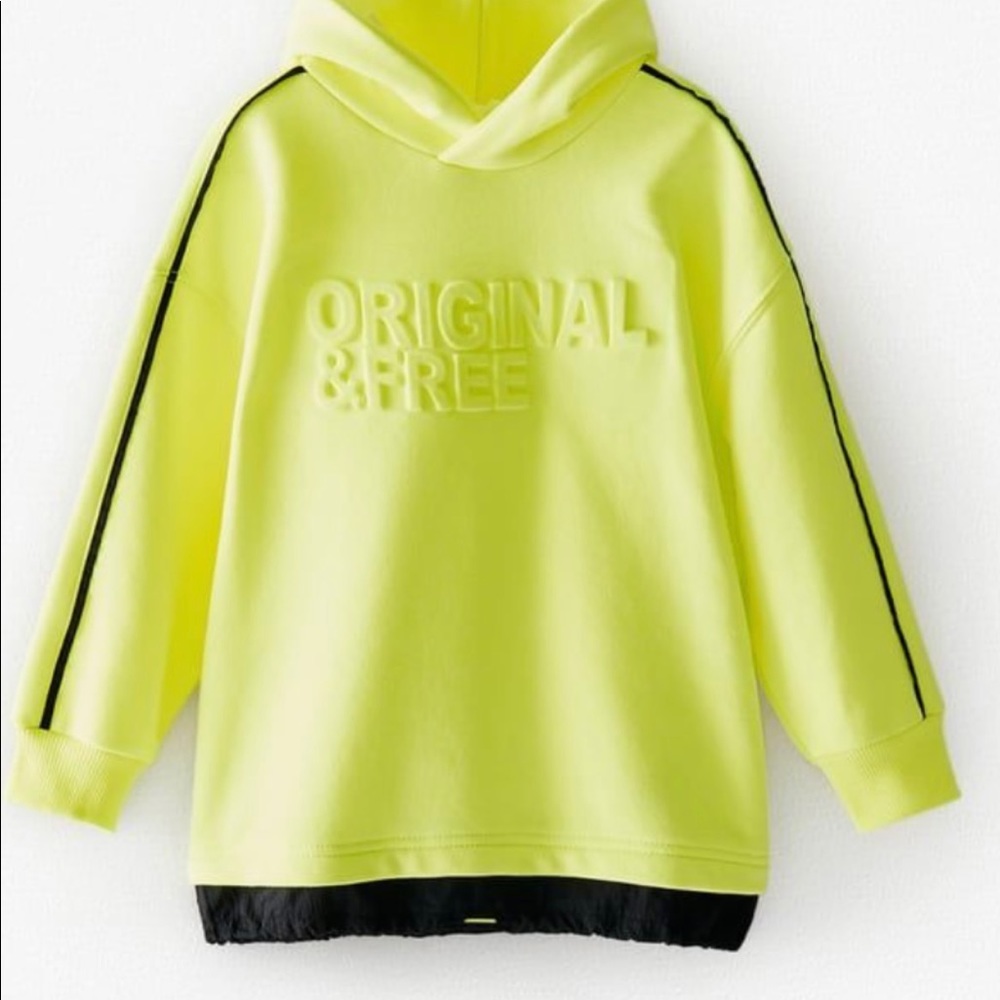 Boys sweatshirt size 6 Zara